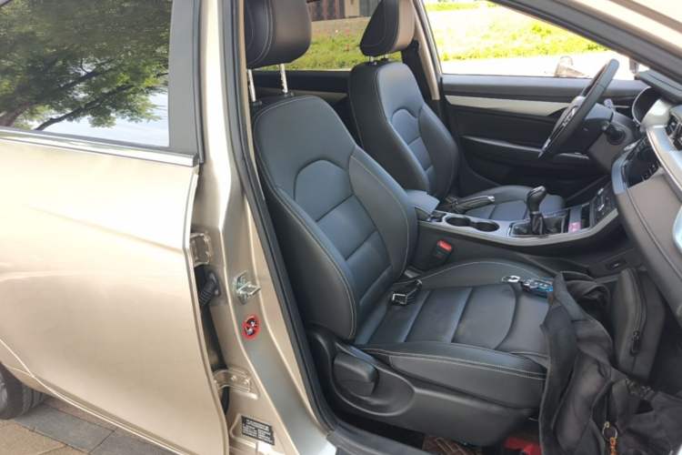 Used Geely Auto Emgrand 2018 1.5L Manual Upward Connect Edition Right Front Seat