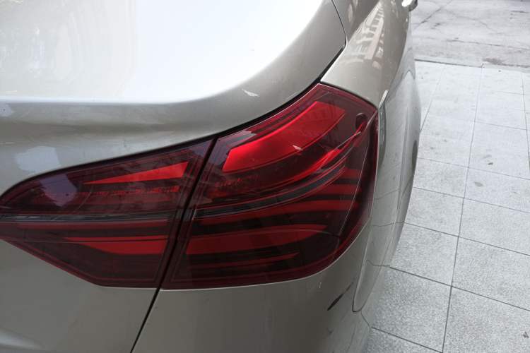Used Geely Auto Emgrand 2018 1.5L CVT Luxury Model Right Rear Taillight