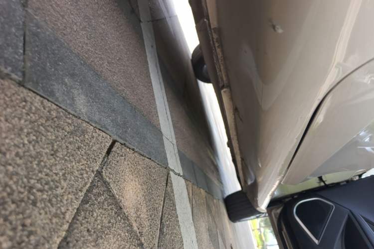 Used Geely Auto Emgrand 2018 1.5L Manual Upward Connect Edition Right Side Sill