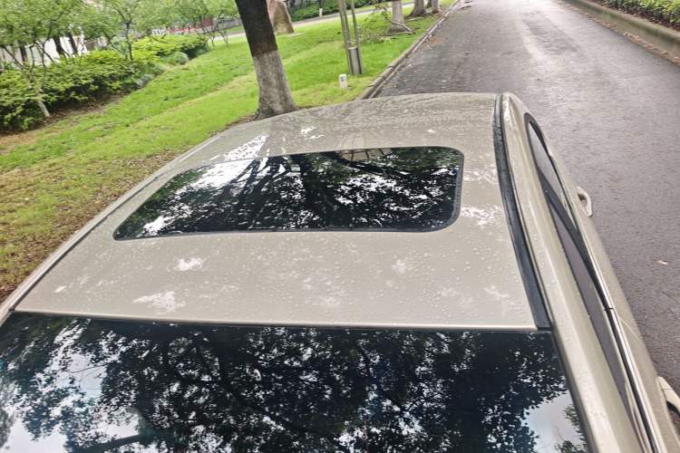 Used Geely Auto Emgrand 2018 1.5L Manual Upward Connect Edition Roof