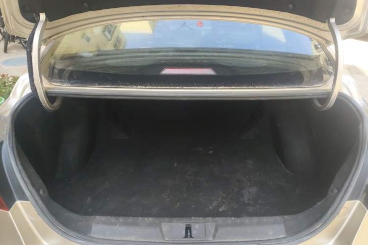 Used Geely Auto Emgrand 2018 1.5L CVT Upward Connect Edition Trunk