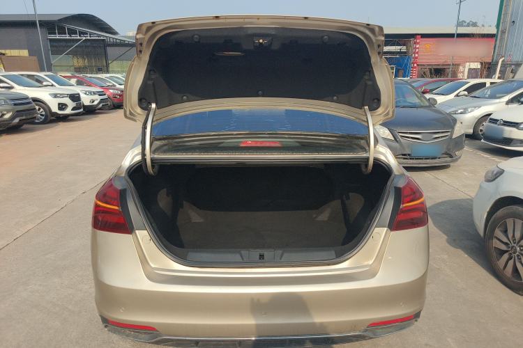 Used Geely Auto Emgrand 2018 1.5L CVT Upward Connect Edition Trunk