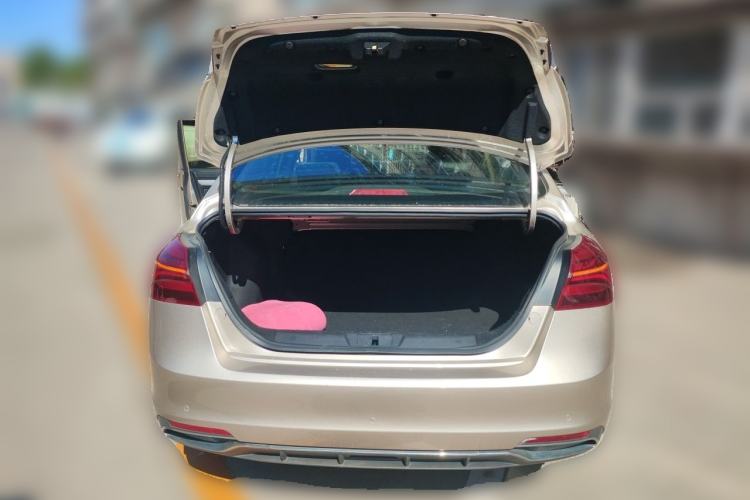 Used Geely Auto Emgrand 2018 1.5L CVT Upward Connect Edition Trunk