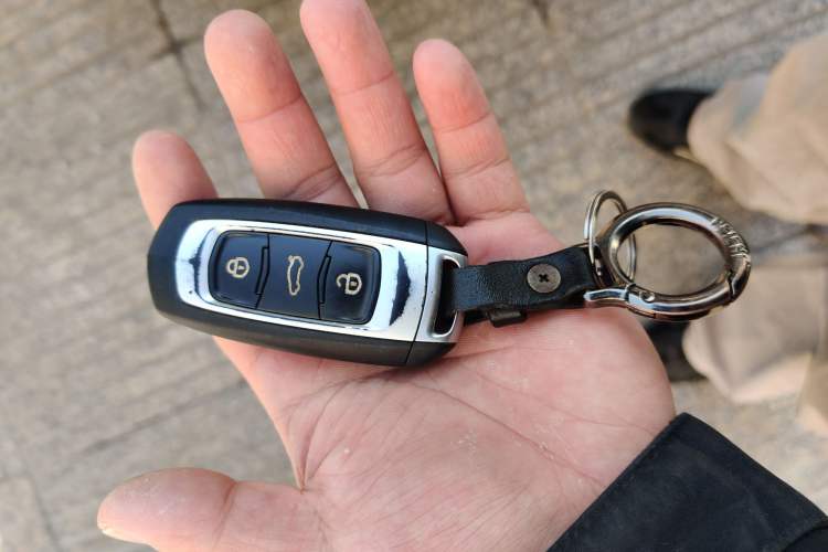 Used Geely Auto Emgrand 2018 1.5L CVT Luxury Model Vehicle Key