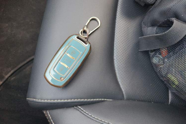 Used Geely Auto Emgrand 2018 1.5L CVT Upward Connect Edition Vehicle Key