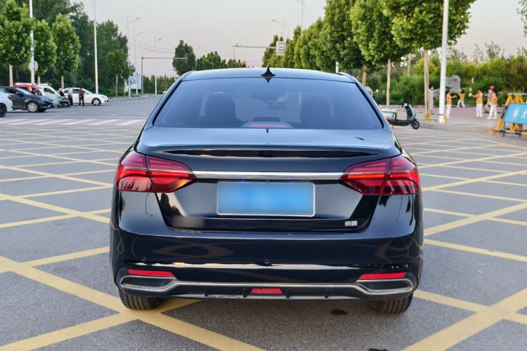 Used Geely Auto Emgrand 2019 Leading Edition 1.5L Manual Luxury Model China VI Standard Exterior 6