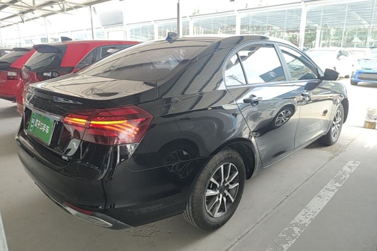 Used Geely Auto Emgrand 2019 Leading Edition 1.5L Manual Luxury Model China VI Standard Rear Right 45 Deg