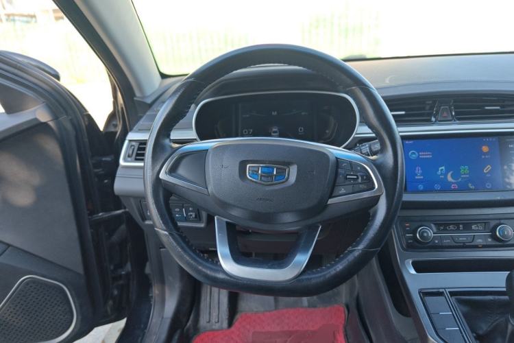 Used Geely Auto Emgrand 2019 Leading Edition 1.5L Manual Upgraded Connectivity Model China VI Standard Steering Wheel