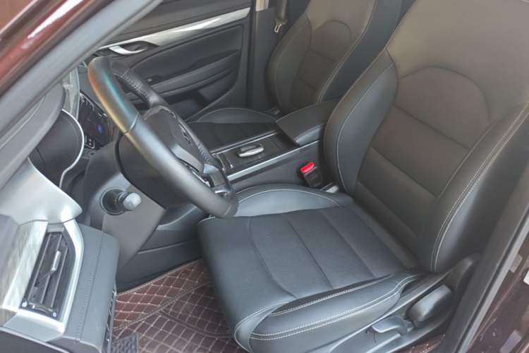 Used Geely Auto Emgrand 2019 Leading Edition 1.5L CVT Upward Asian Games Edition China VI Left Front Seat