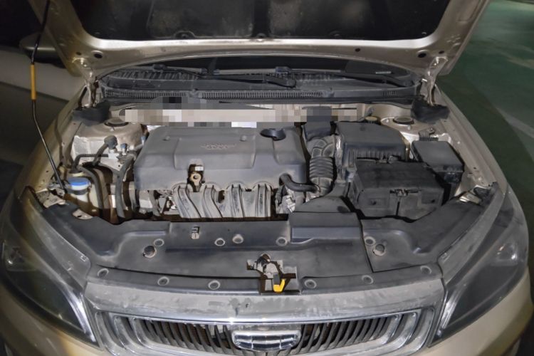 Used Geely Auto Emgrand 2019 Leading Edition 1.5L CVT Upward-Connected Model China VI Standard Engine Bay