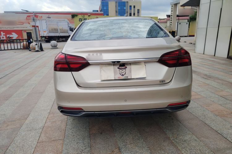 Used Geely Auto Emgrand 2019 Leading Edition 1.5L CVT Luxury Model China VI Standard Exterior 5