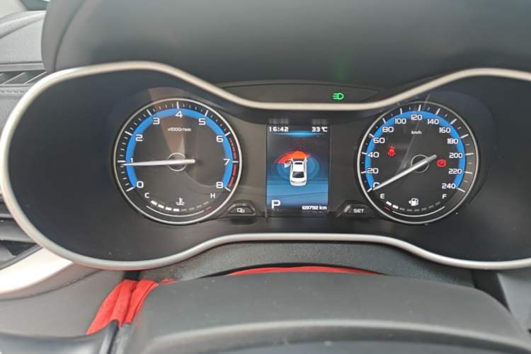 Used Geely Auto Emgrand 2019 Leading Edition 1.5L CVT Luxury Model China VI Standard Instrument Cluster