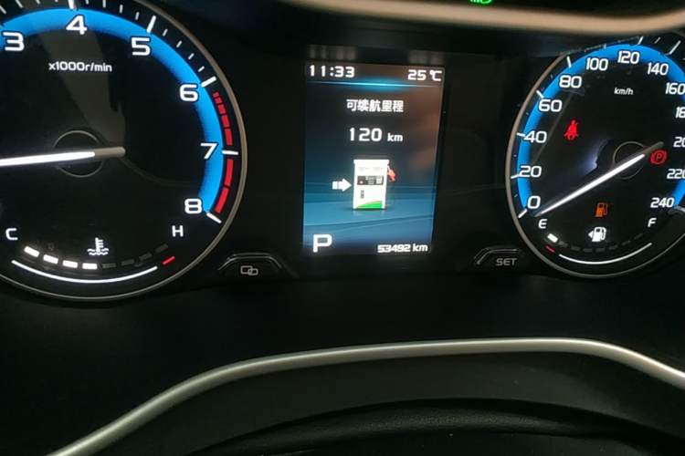 Used Geely Auto Emgrand 2019 Leading Edition 1.5L CVT Luxury Model China VI Standard Instrument Cluster