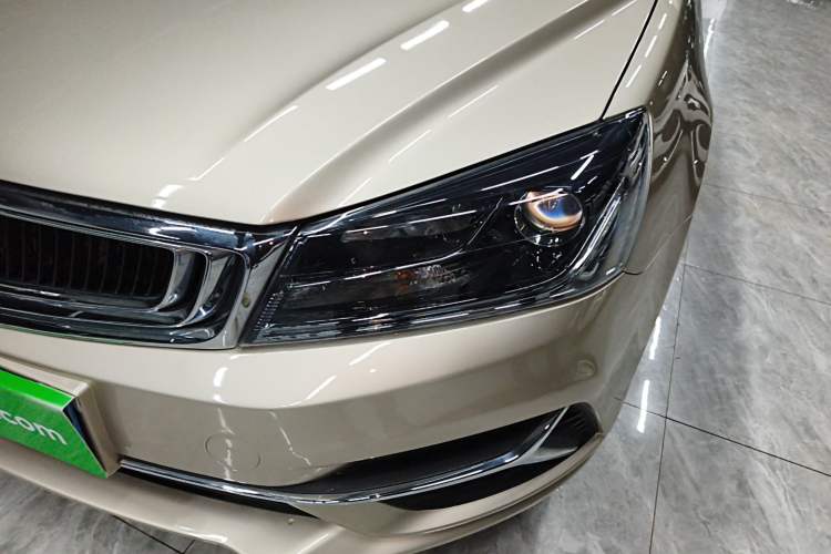 Used Geely Auto Emgrand 2019 Leading Edition 1.5L Manual Luxury Model China VI Standard Left Front Headlight