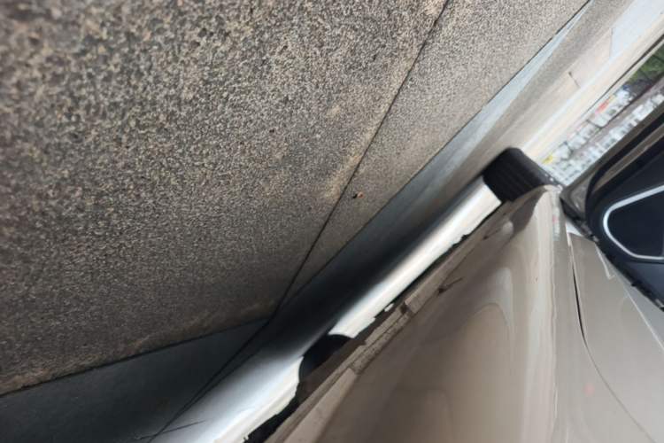 Used Geely Auto Emgrand 2019 Leading Edition 1.5L CVT Luxury Model China VI Standard Left Side Sill