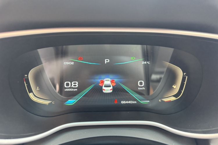 Used Geely Auto Emgrand 2019 Leading Edition 1.5L CVT Prestige Model China VI Standard Odometer Close Up