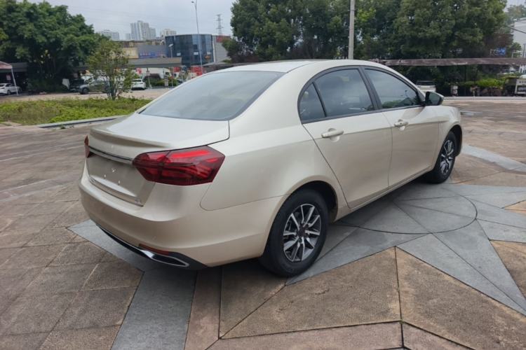 Used Geely Auto Emgrand 2019 Leading Edition 1.5L CVT Luxury Model China VI Standard Rear Right 45 Deg