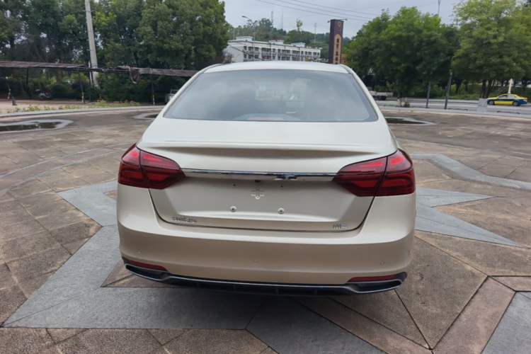 Used Geely Auto Emgrand 2019 Leading Edition 1.5L CVT Luxury Model China VI Standard Rear