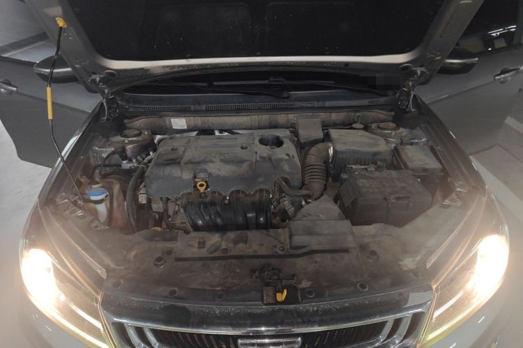 Used Geely Auto Emgrand 2019 Leading Edition 1.5L CVT Luxury Model China VI Standard Engine Bay