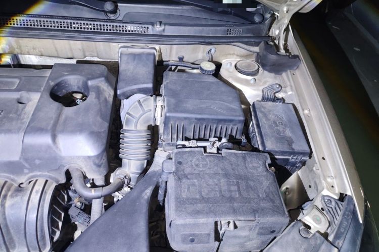 Used Geely Auto Emgrand 2019 Leading Edition 1.5L CVT Luxury Model China VI Standard Engine Bay Left