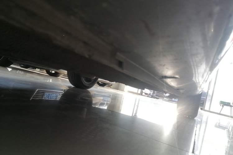 Used Geely Auto Emgrand 2019 Leading Edition 1.5L CVT Upward Asian Games Edition China VI Left Side Sill