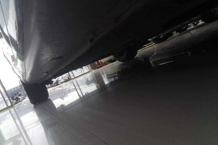 Used Geely Auto Emgrand 2019 Leading Edition 1.5L CVT Upward Asian Games Edition China VI Right Side Sill