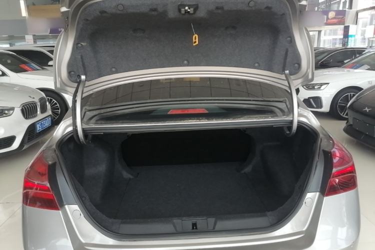 Used Geely Auto Emgrand 2019 Leading Edition 1.5L CVT Upward Asian Games Edition China VI Trunk