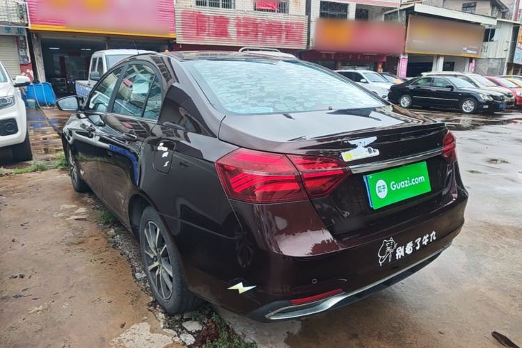 Used Geely Auto Emgrand 2019 Leading Edition 1.5L CVT Upward-Connected Model China VI Standard Exterior 2