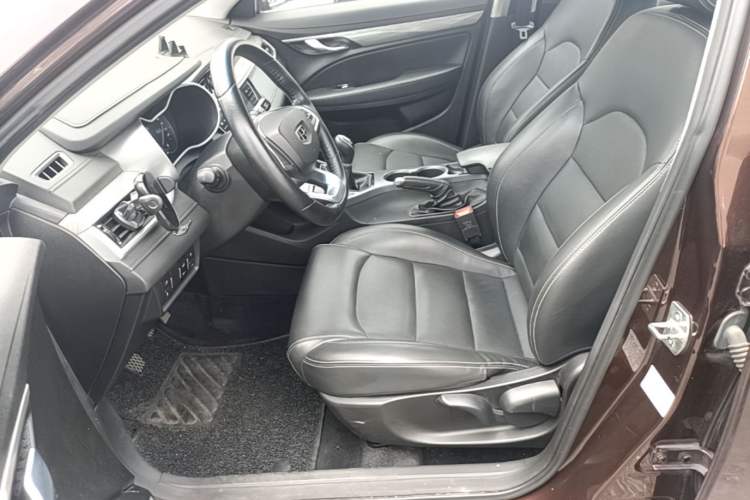 Used Geely Auto Emgrand 2019 Leading Edition 1.5L Manual Luxury Model China VI Standard Left Front Seat