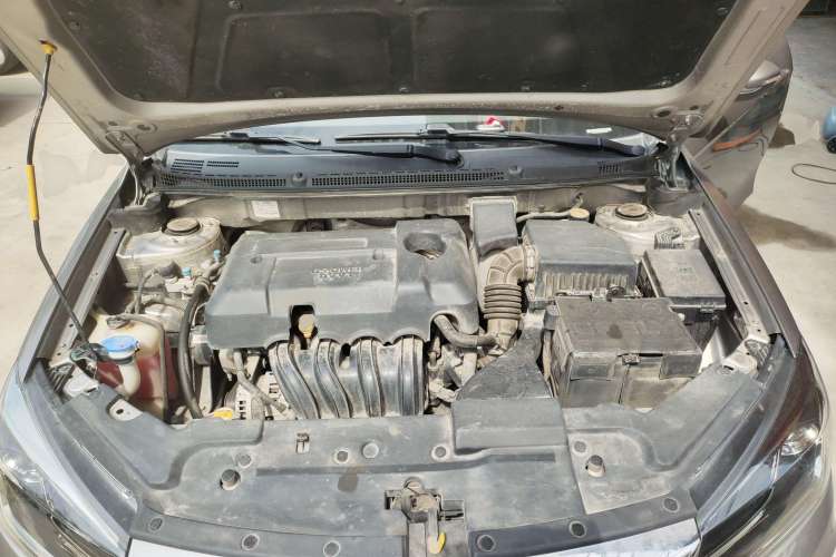 Used Geely Auto Emgrand 2019 Leading Edition 1.5L CVT Luxury Model China VI Standard Engine Bay