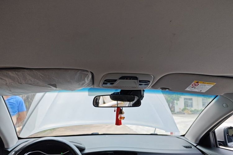 Used Geely Auto Emgrand 2019 Leading Edition 1.5L CVT Luxury Model China VI Standard Headliner