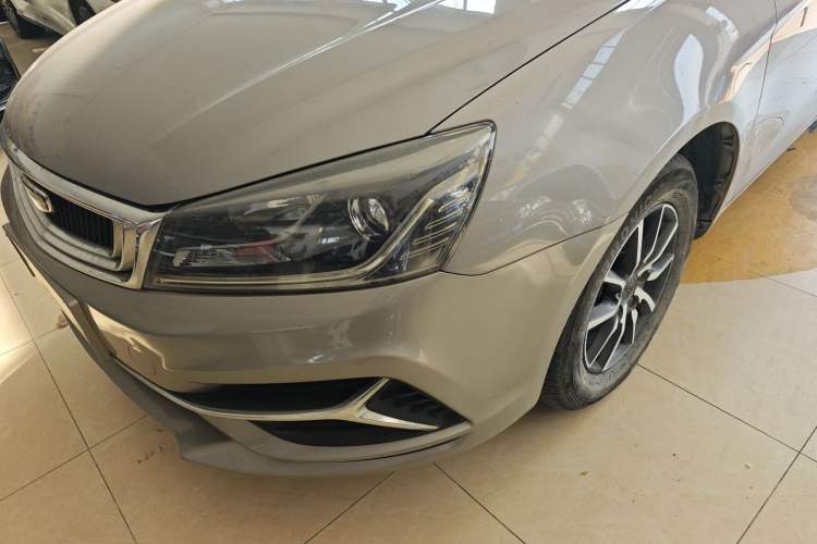 Used Geely Auto Emgrand 2019 Leading Edition 1.5L CVT Luxury Model China VI Standard Left Front Headlight