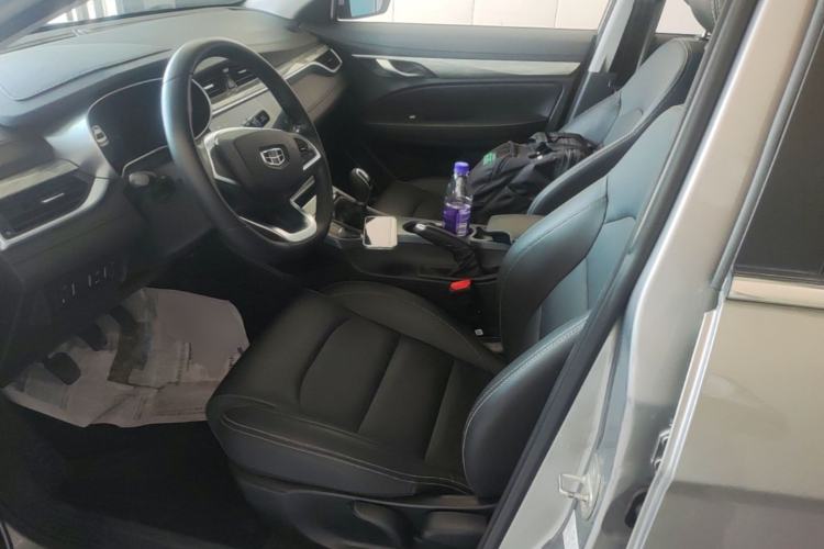Used Geely Auto Emgrand 2019 Leading Edition 1.5L Manual Upgraded Connectivity Model China VI Standard Left Front Seat