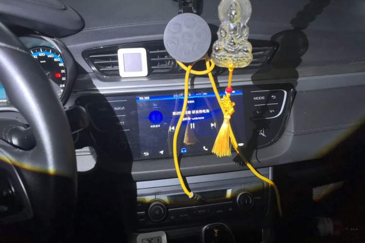 Used Geely Auto Emgrand 2019 Leading Edition 1.5L CVT Luxury Model China VI Standard Audio And AC Panel