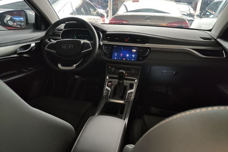 Used Geely Auto Emgrand 2019 Leading Edition 1.5L CVT Upward Asian Games Edition China VI Center Console