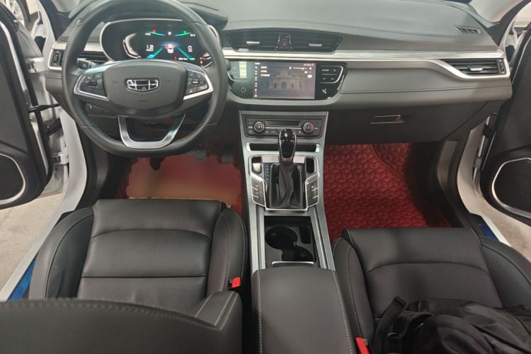 Used Geely Auto Emgrand 2019 Leading Edition 1.5L CVT Upward Asian Games Edition China VI Center Console