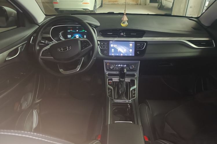 Used Geely Auto Emgrand 2019 Leading Edition 1.5L CVT Upward Asian Games Edition China VI Center Console