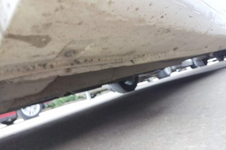 Used Geely Auto Emgrand 2019 Leading Edition 1.5L CVT Upward Asian Games Edition China V Chassis Front Left