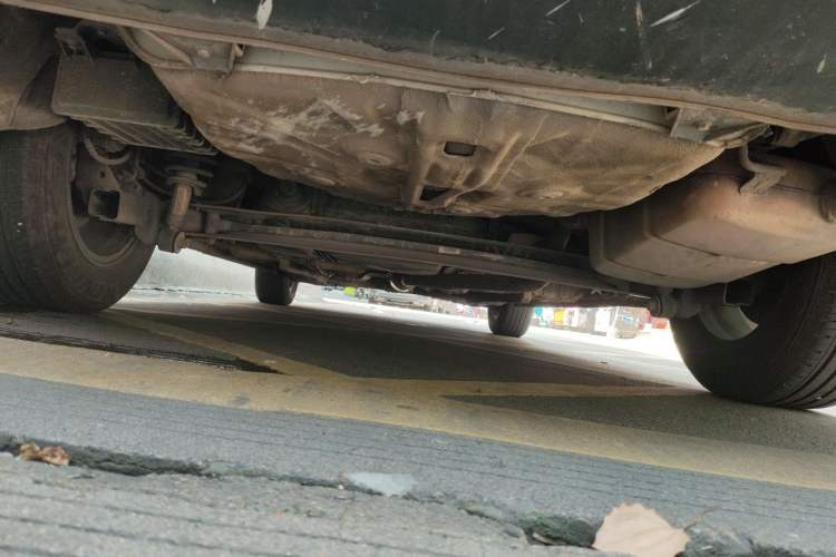 Used Geely Auto Emgrand 2019 Leading Edition 1.5L CVT Luxury Model China VI Standard Chassis Rear