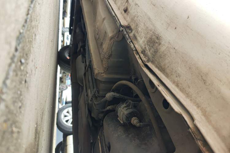 Used Geely Auto Emgrand 2019 Leading Edition 1.5L Manual Upgraded Connectivity Model China VI Standard Chassis Rear Left