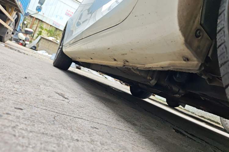 Used Geely Auto Emgrand 2019 Leading Edition 1.5L CVT Upward-Connected Model China VI Standard Chassis Rear Left