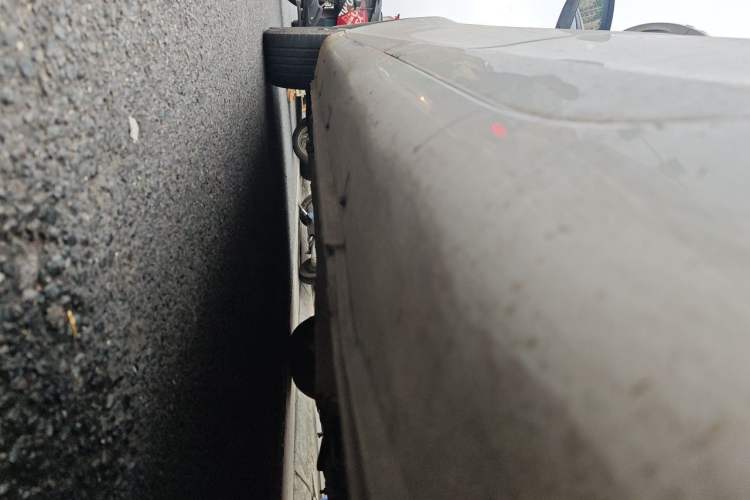 Used Geely Auto Emgrand 2019 Leading Edition 1.5L Manual Upward Asian Games Edition China VI Chassis Rear Left
