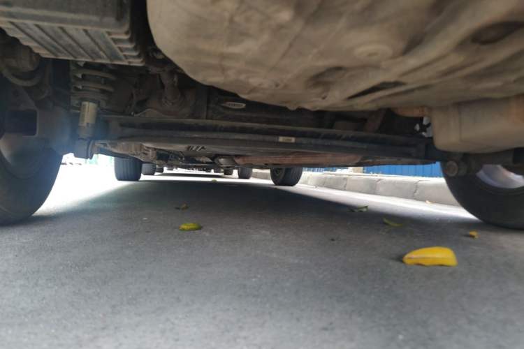 Used Geely Auto Emgrand 2019 Leading Edition 1.5L CVT Luxury Model China VI Standard Chassis Rear