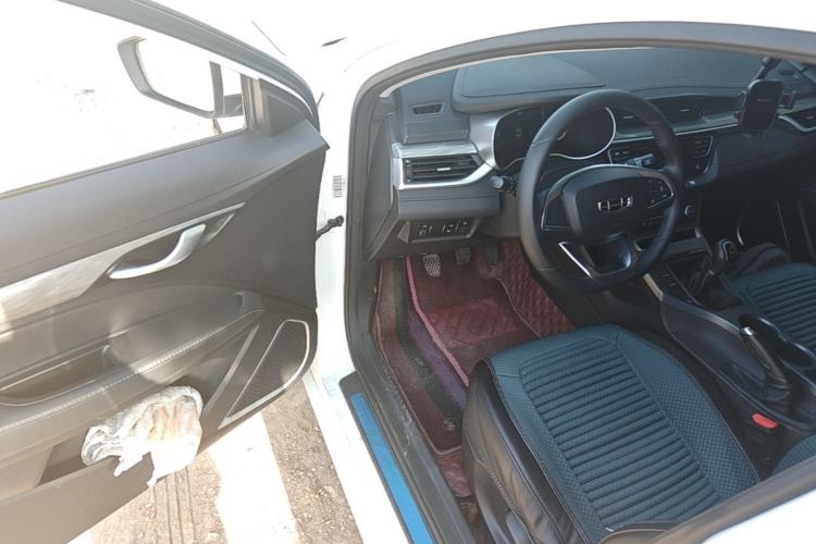 Used Geely Auto Emgrand 2019 Leading Edition 1.5L Manual Upward Asian Games Edition China VI Driver Seat