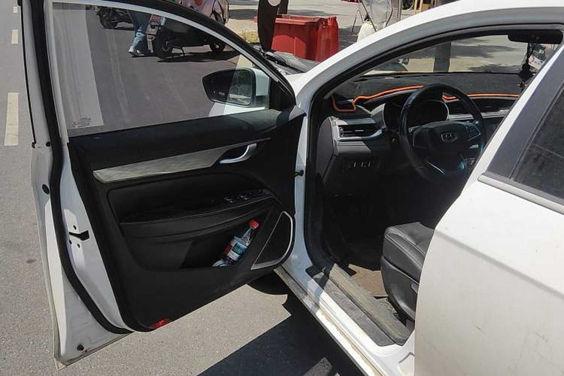 Used Geely Auto Emgrand 2019 Leading Edition 1.5L Manual Luxury Model China VI Standard Driver Seat