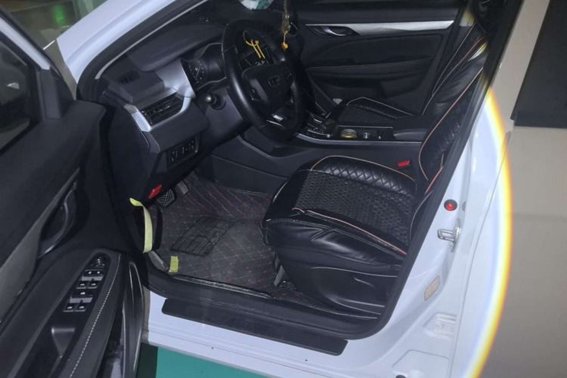 Used Geely Auto Emgrand 2019 Leading Edition 1.5L CVT Luxury Model China VI Standard Driver Seat