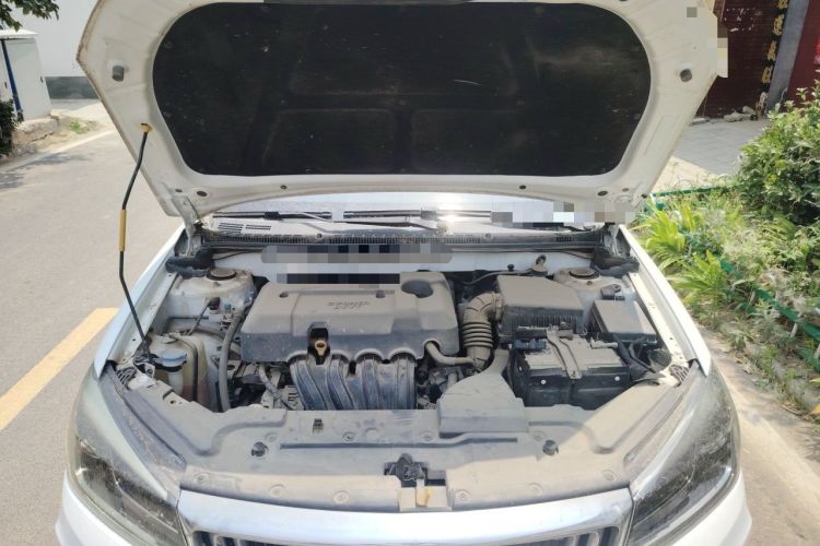 Used Geely Auto Emgrand 2019 Leading Edition 1.5L Manual Luxury Model China VI Standard Engine Bay