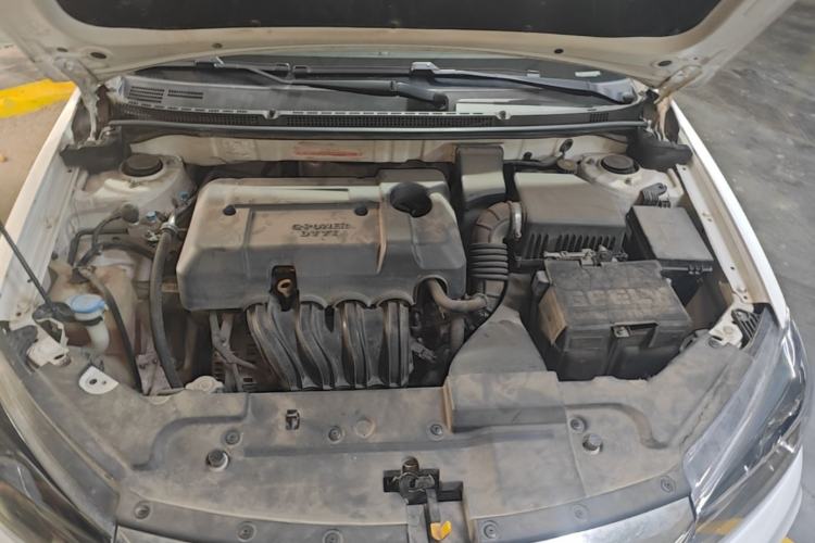 Used Geely Auto Emgrand 2019 Leading Edition 1.5L CVT Luxury Model China VI Standard Engine Bay