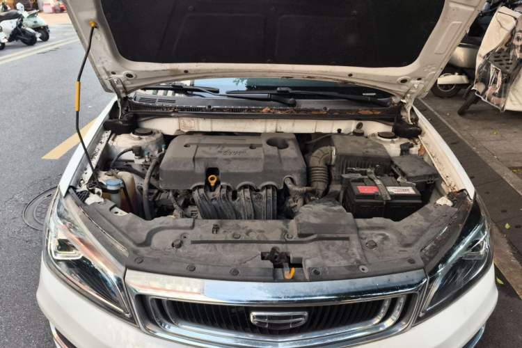 Used Geely Auto Emgrand 2019 Leading Edition 1.5L Manual Upgraded Connectivity Model China VI Standard Engine Bay