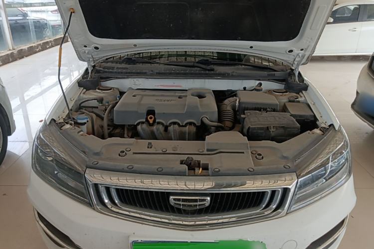 Used Geely Auto Emgrand 2019 Leading Edition 1.5L Manual Fashion Model China VI Standard Engine Bay
